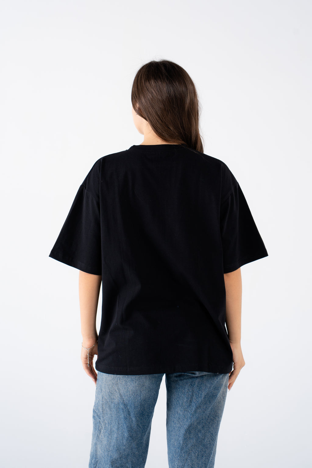 Black t-shirt